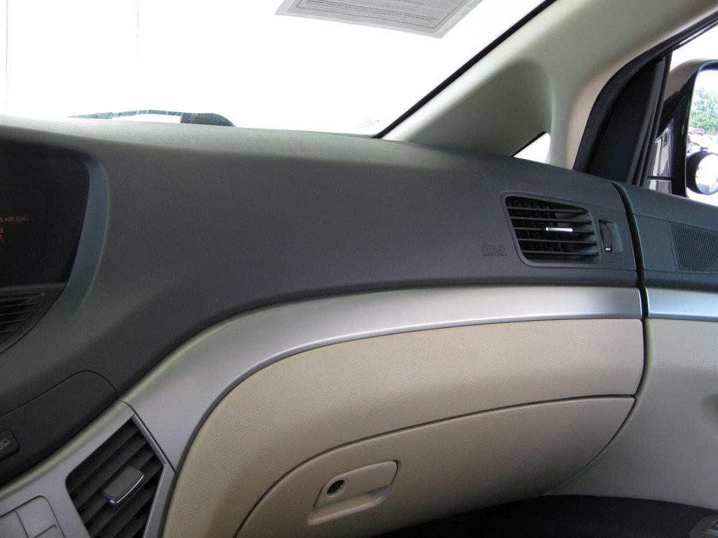 2009 Subaru Tribeca - $5,500