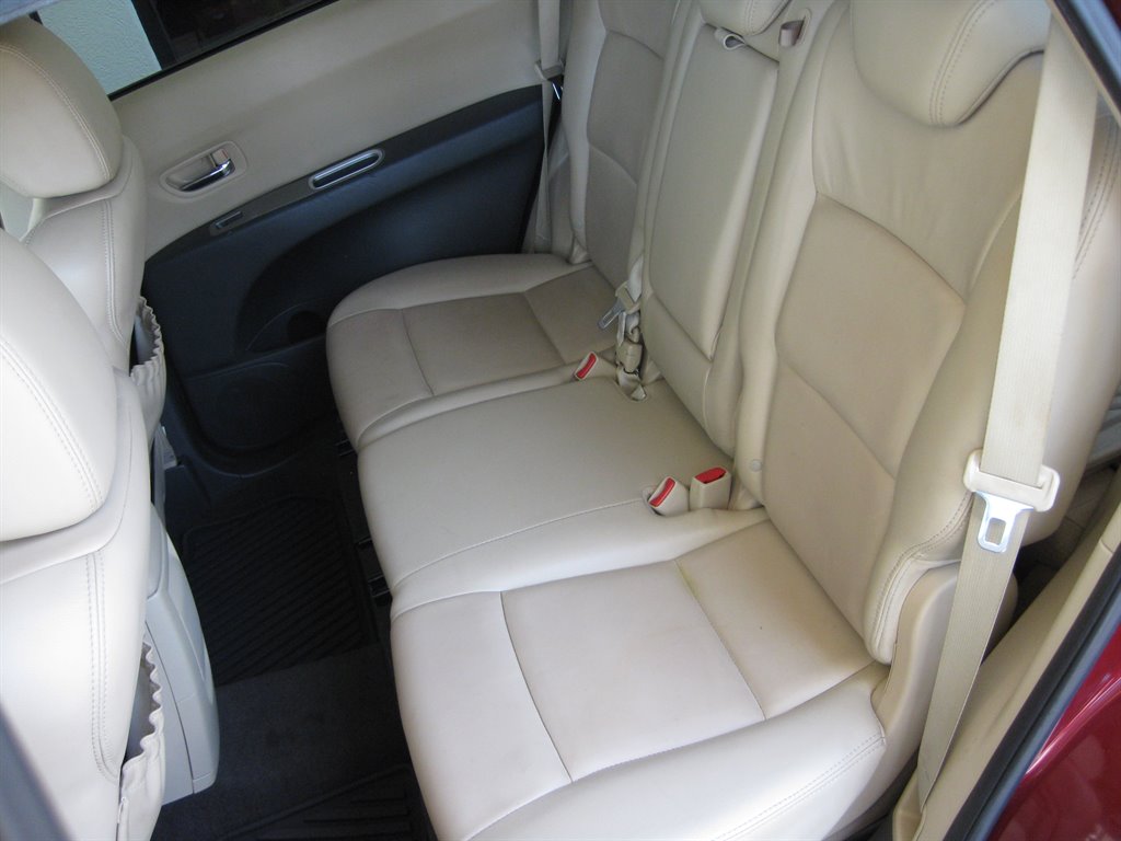 2009 Subaru Tribeca - $5,500