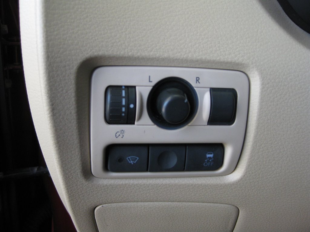 2009 Subaru Tribeca - $5,500
