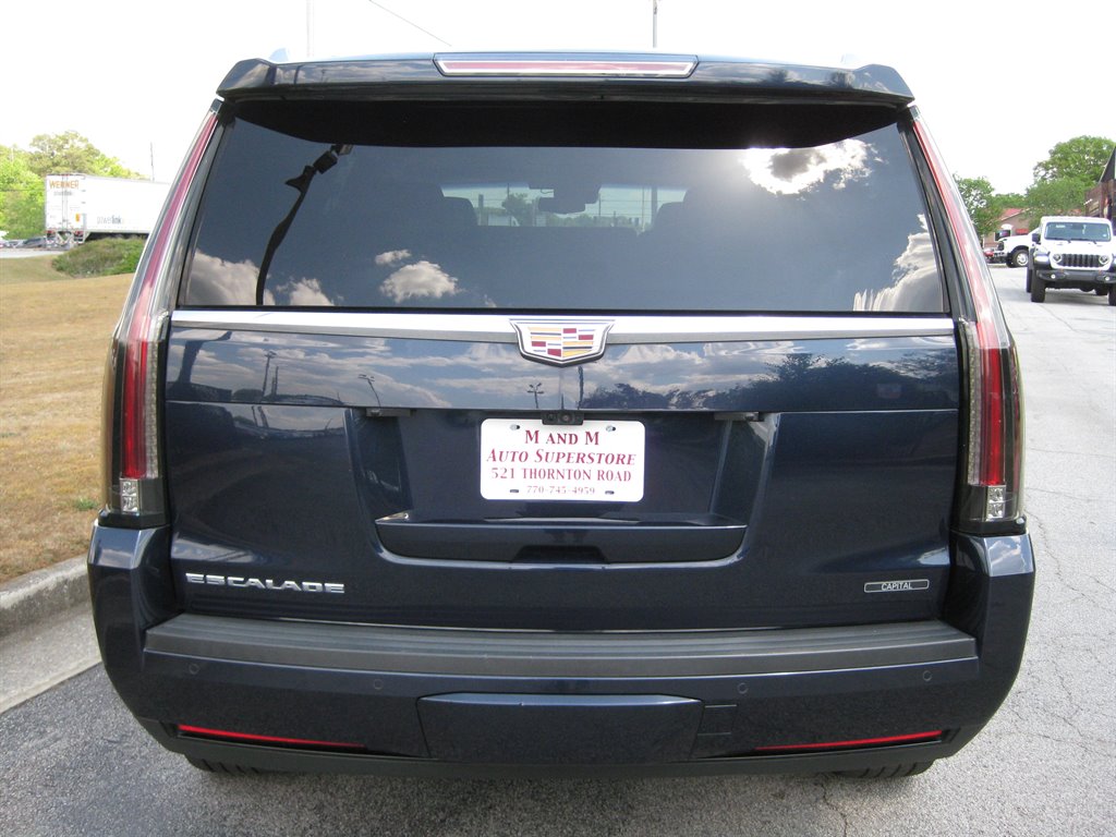 2020 Cadillac Escalade - $23,950