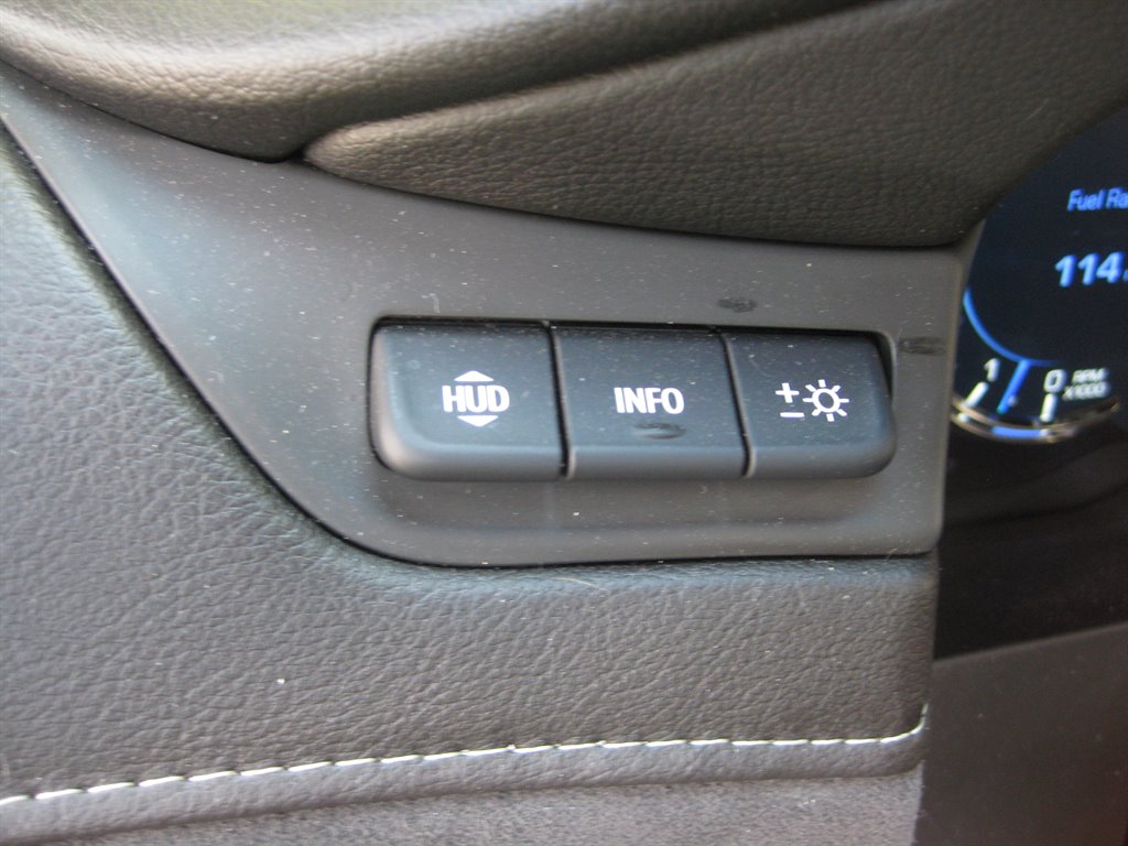 2020 Cadillac Escalade - $23,950