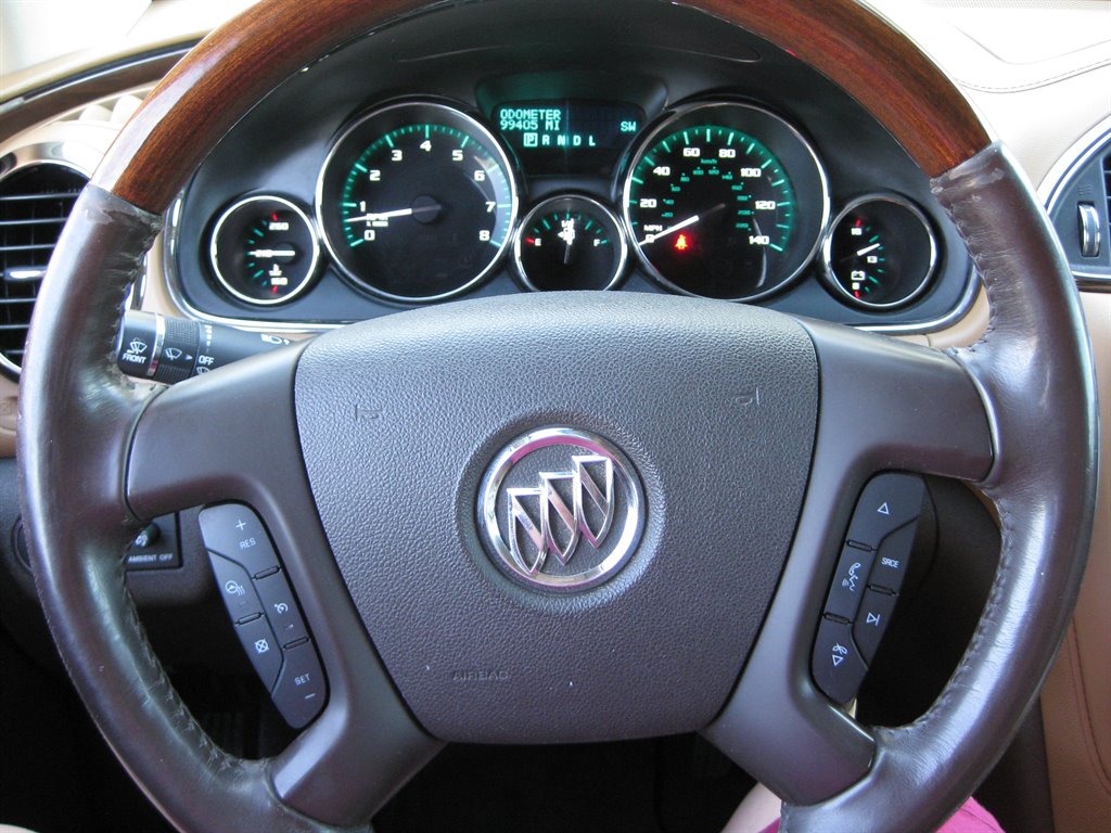 2016 Buick Enclave - $10,500