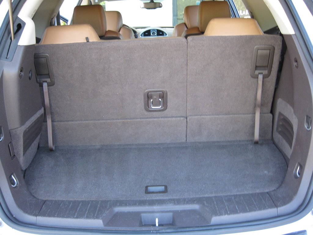 2016 Buick Enclave - $10,500