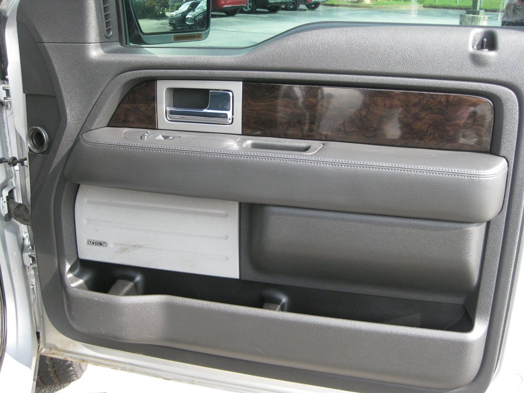 2014 Ford F-150 - $9,500