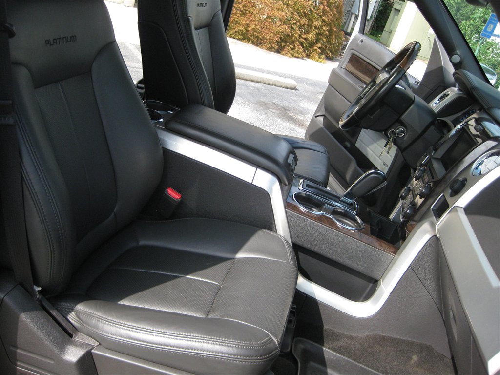 2014 Ford F-150 - $9,500