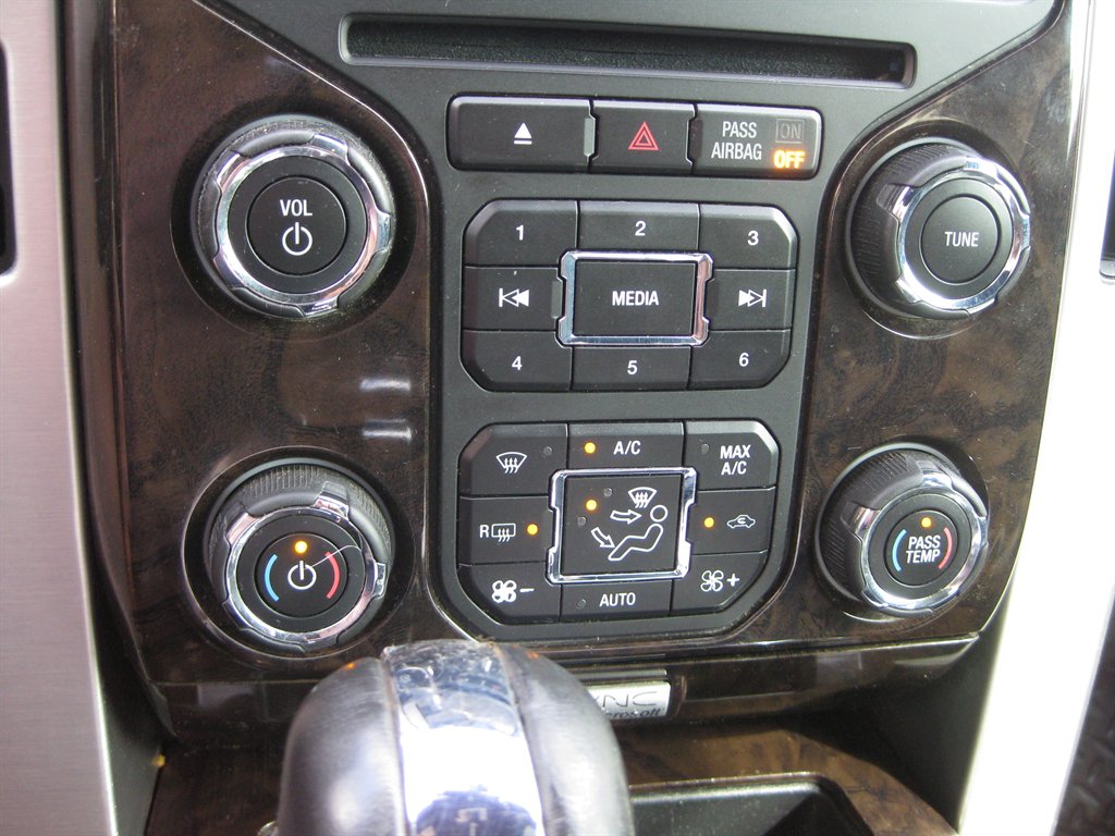 2014 Ford F-150 - $9,500