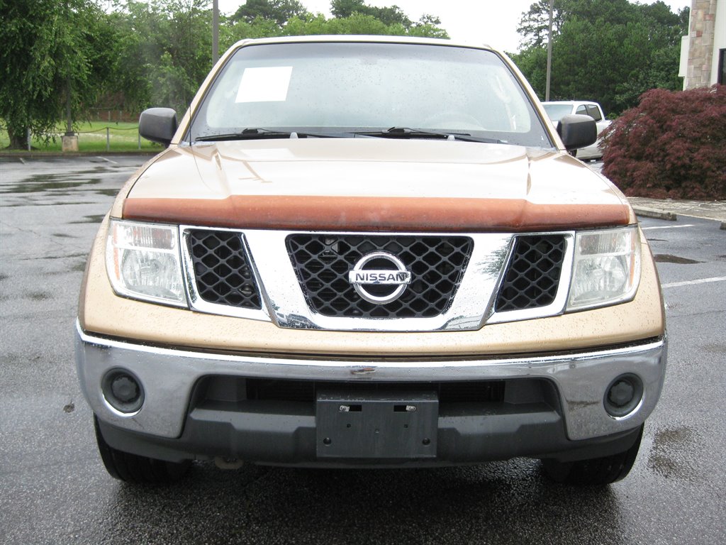 2005 Nissan Frontier - $7,500