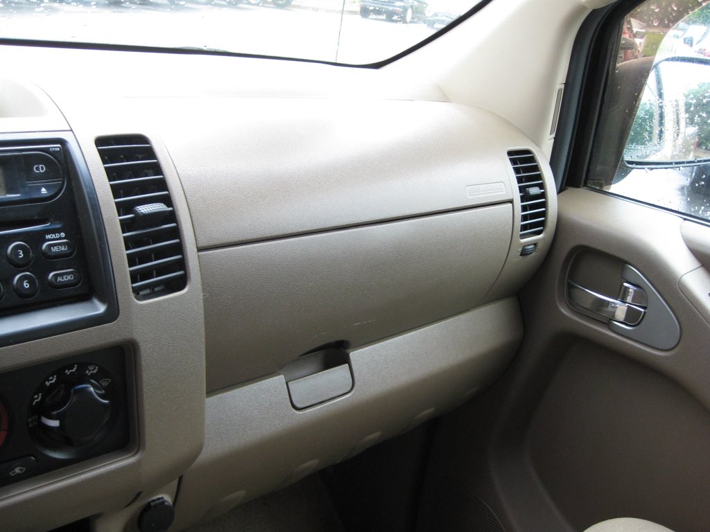 2005 Nissan Frontier - $7,500