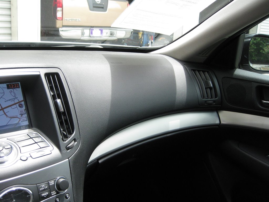 2013 INFINITI G - $10,950