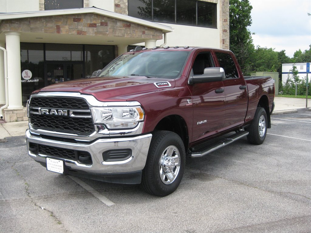 2022 Ram 2500 - $40,500