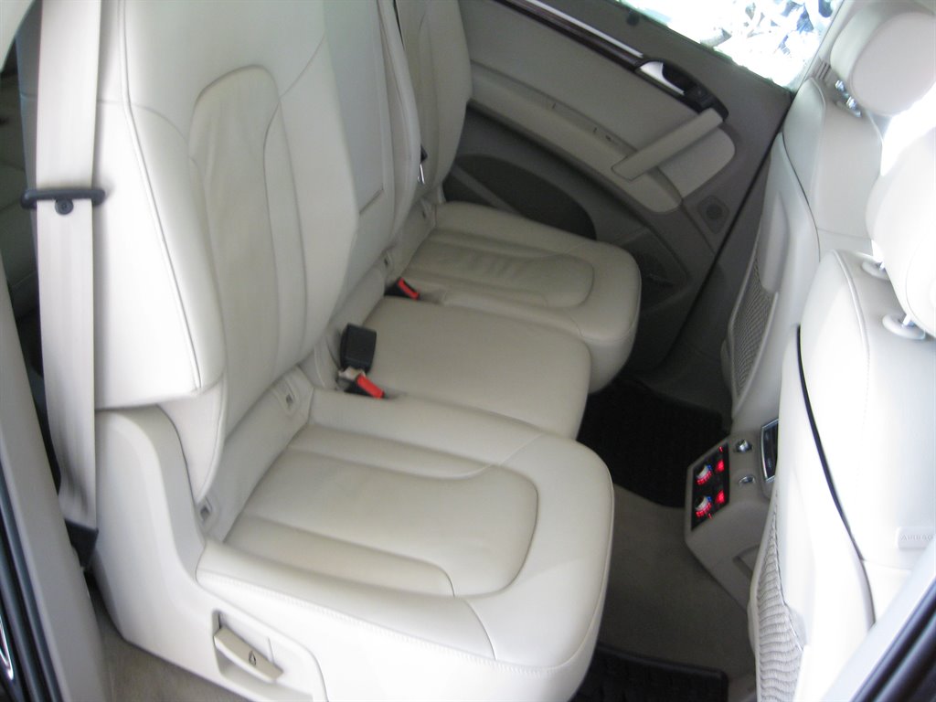 2015 Audi Q7 - $12,950