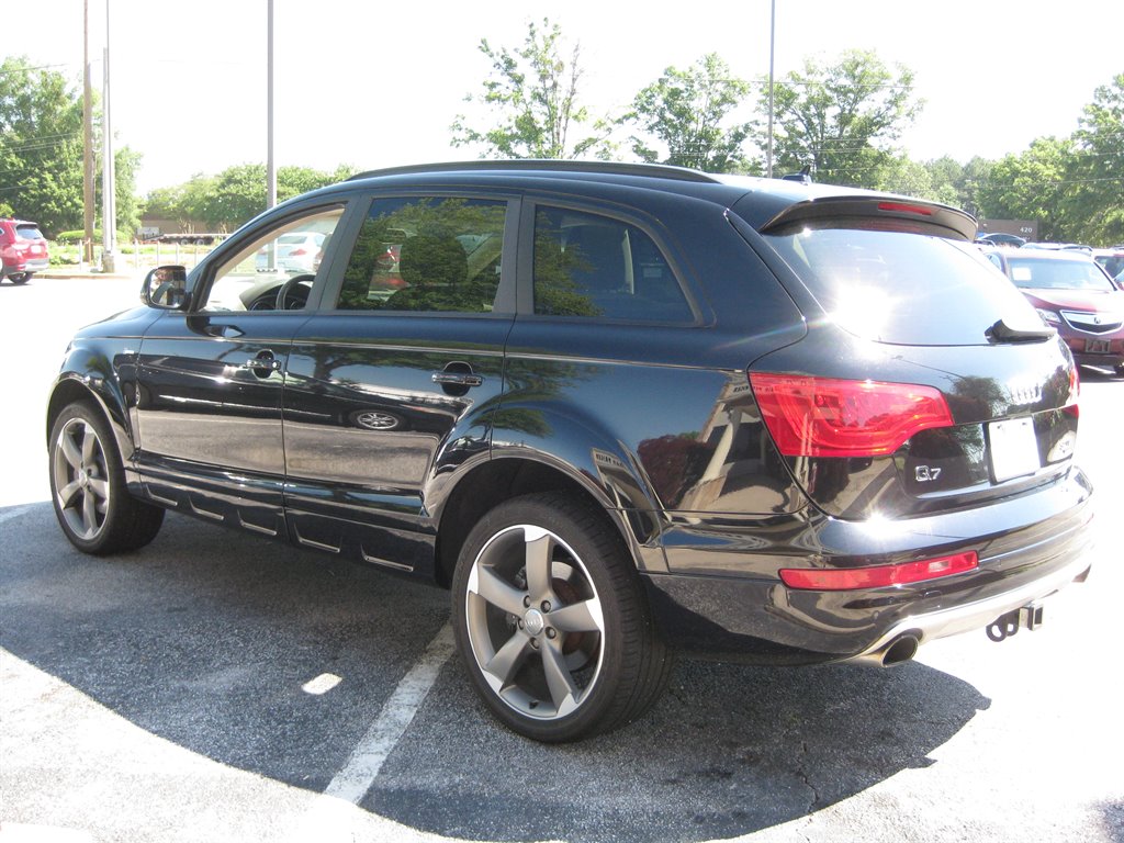 2015 Audi Q7 - $12,950