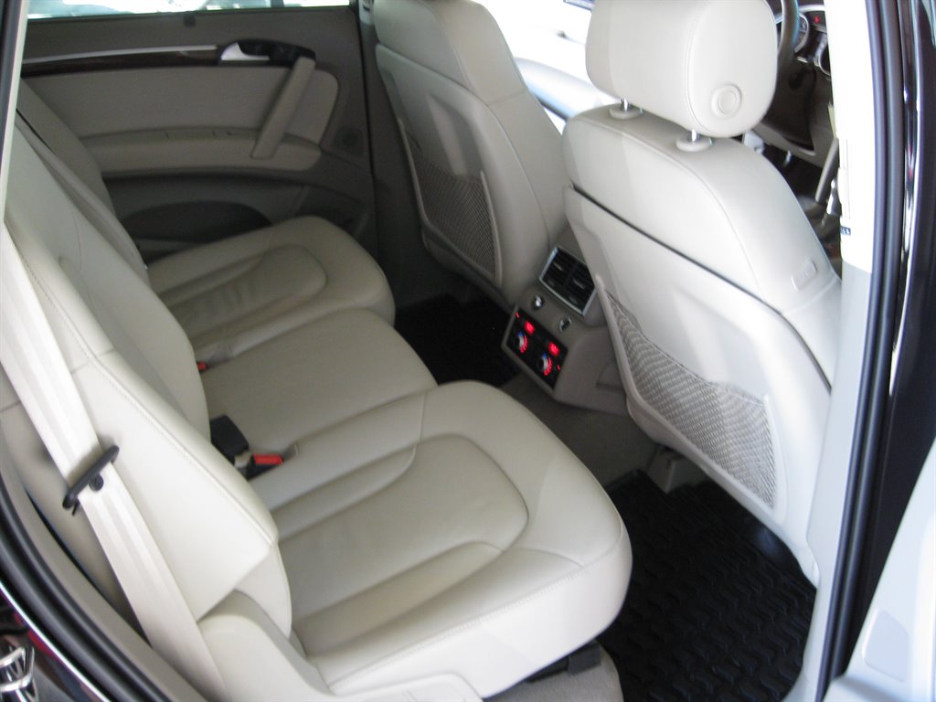 2015 Audi Q7 - $12,950