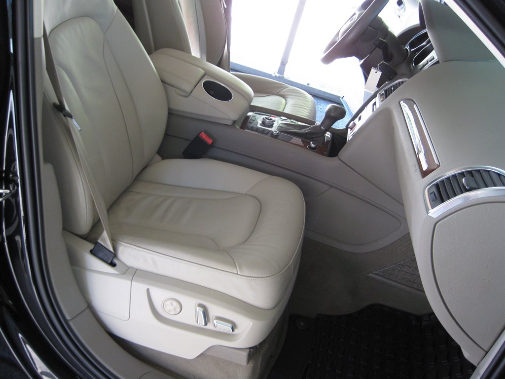 2015 Audi Q7 - $12,950