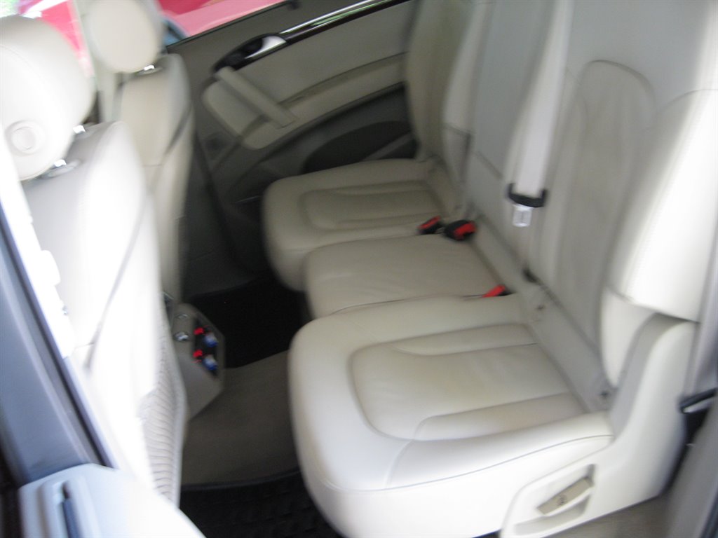 2015 Audi Q7 - $12,950