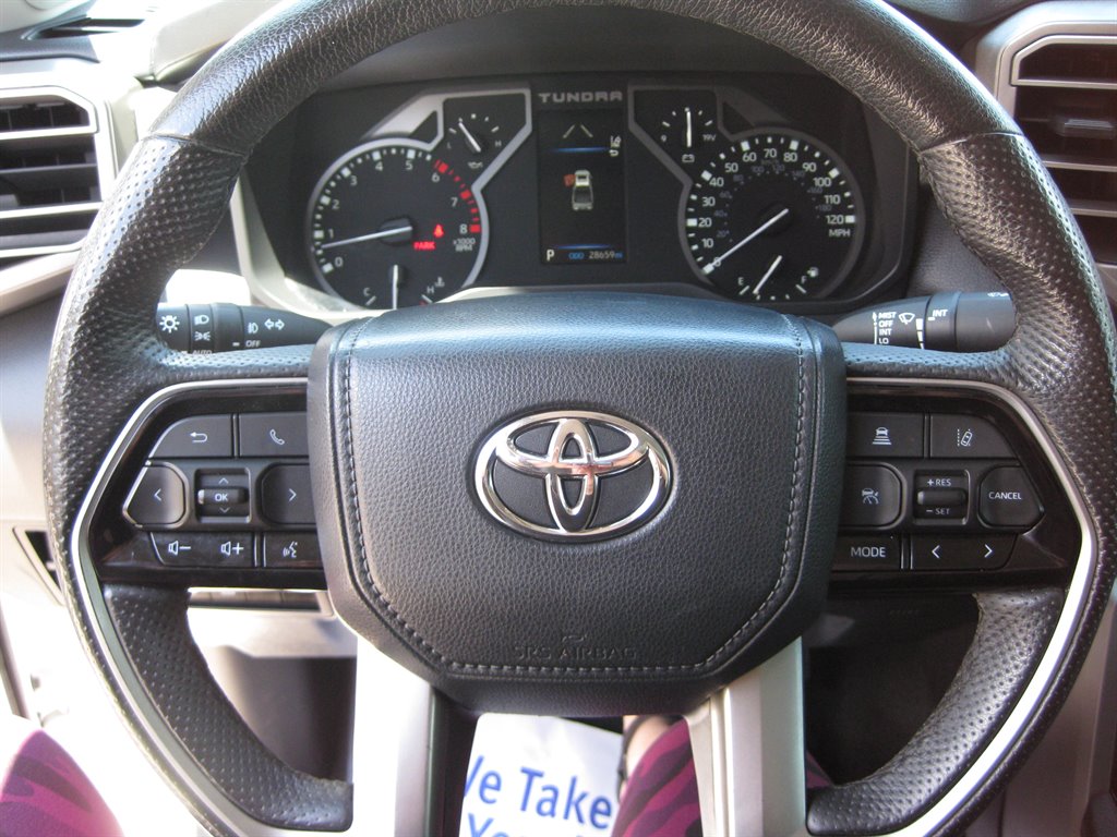 2022 Toyota Tundra - $42,500