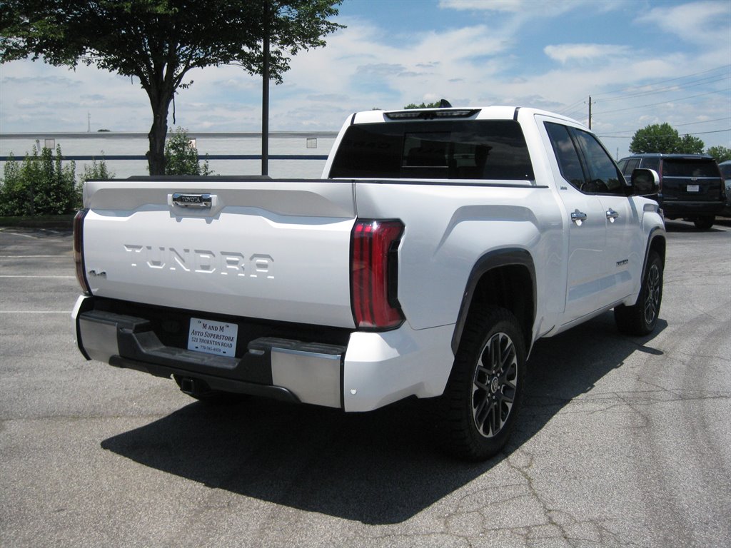 2022 Toyota Tundra - $42,500