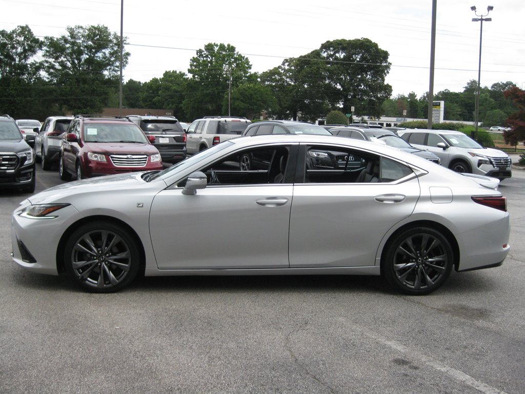 2020 Lexus ES - $24,950