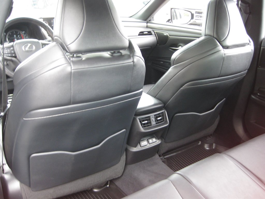 2020 Lexus ES - $24,950