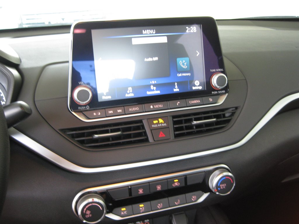 2025 Nissan Altima - $19,750