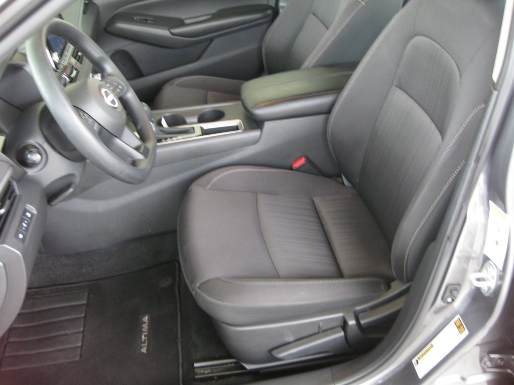 2025 Nissan Altima - $19,750