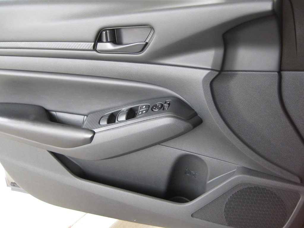 2025 Nissan Altima - $19,750