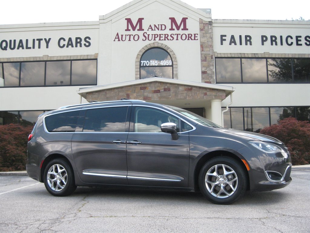2018 Chrysler Pacifica - $12,950