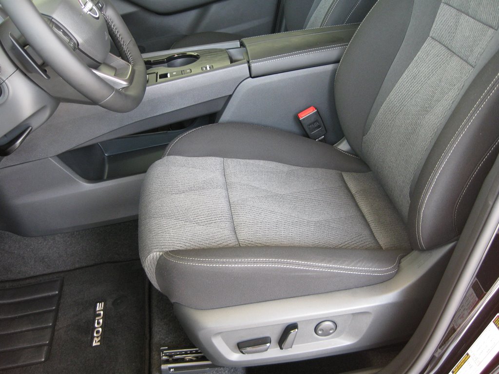 2026 Nissan Rogue - $26,500