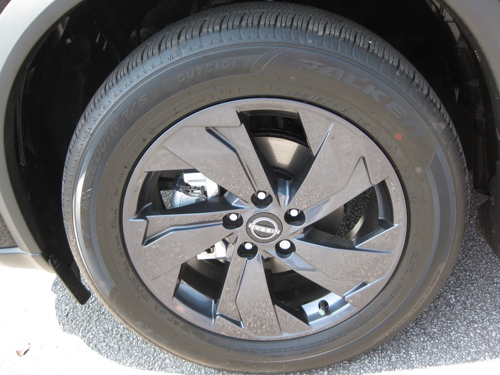2026 Nissan Rogue - $26,500