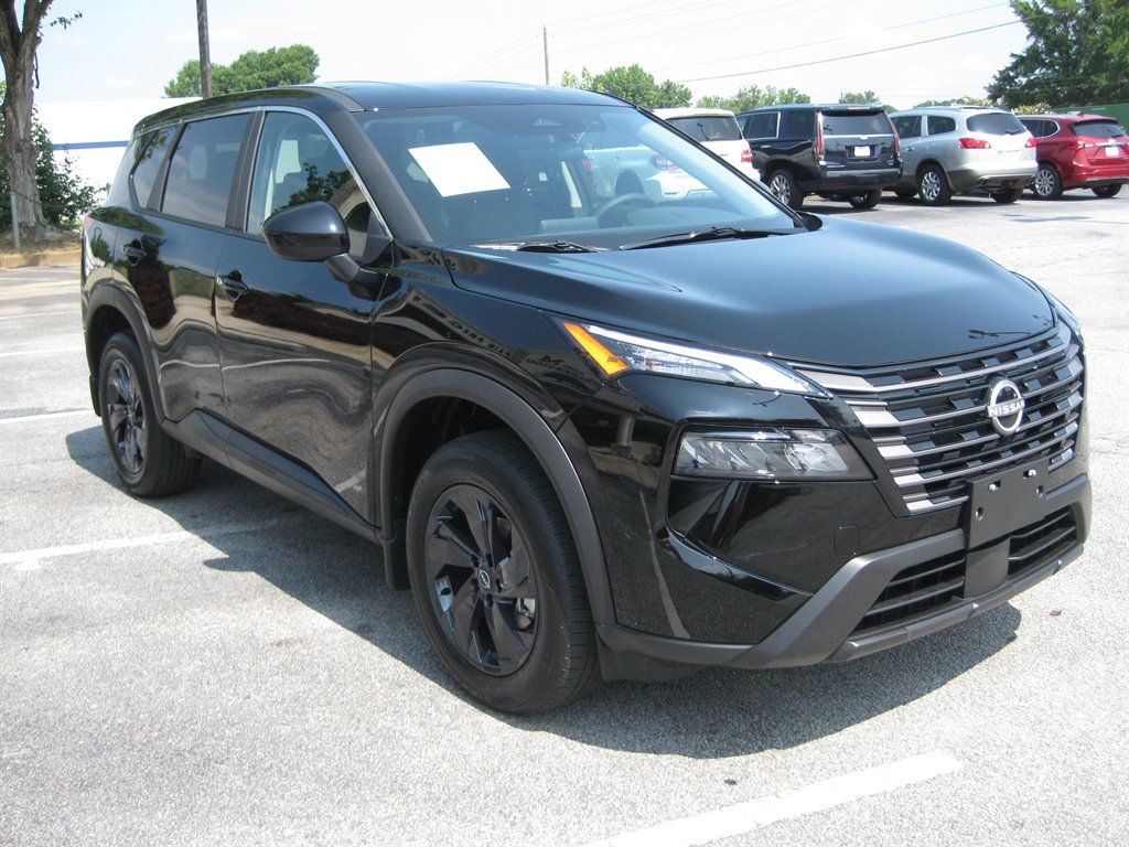 2026 Nissan Rogue - $26,500