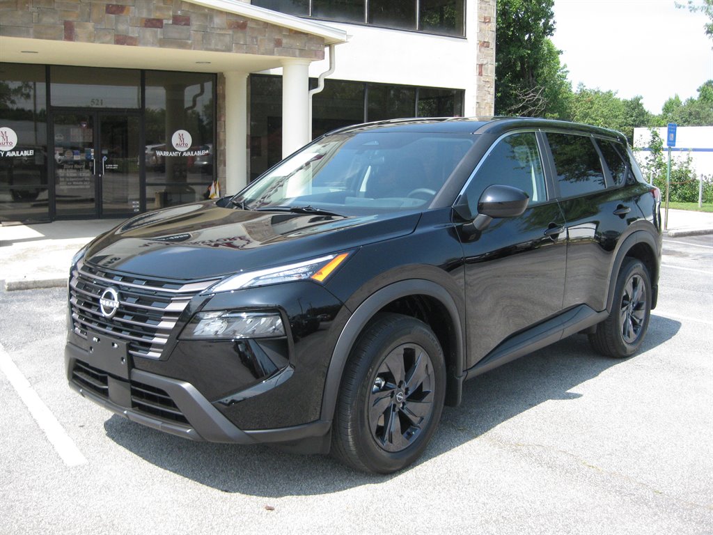 2026 Nissan Rogue - $26,500