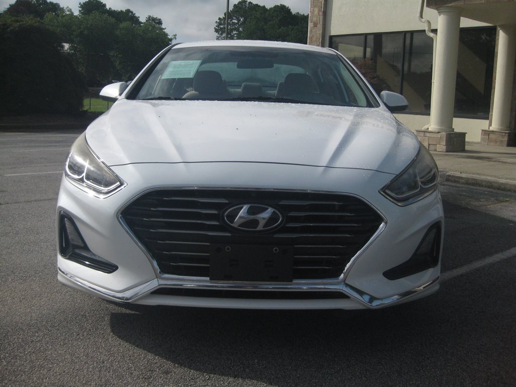 2018 Hyundai Sonata - $9,500