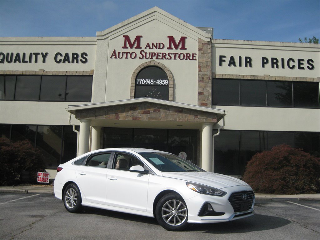2018 Hyundai Sonata - $9,500