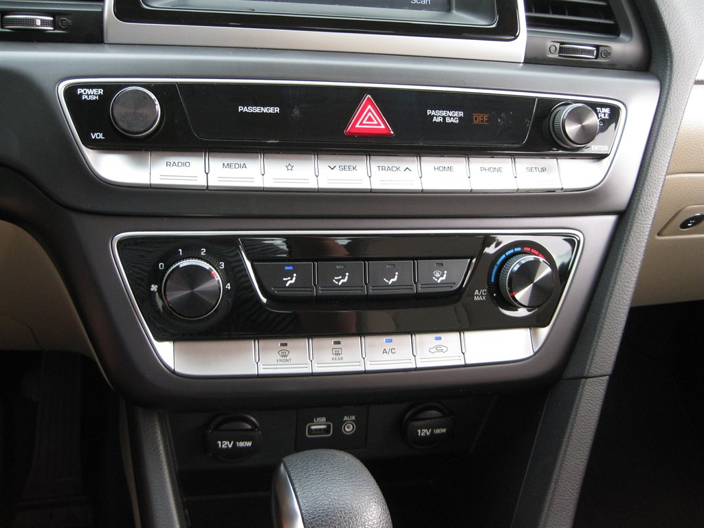 2018 Hyundai Sonata - $9,500