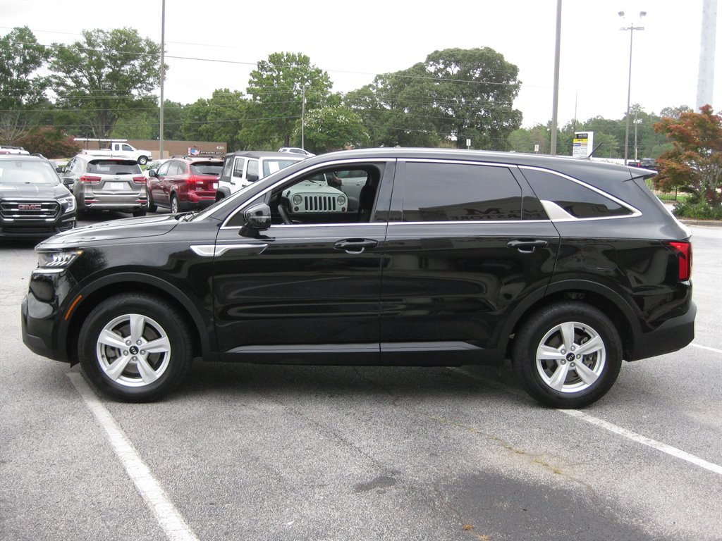 2021 Kia Sorento - $15,450