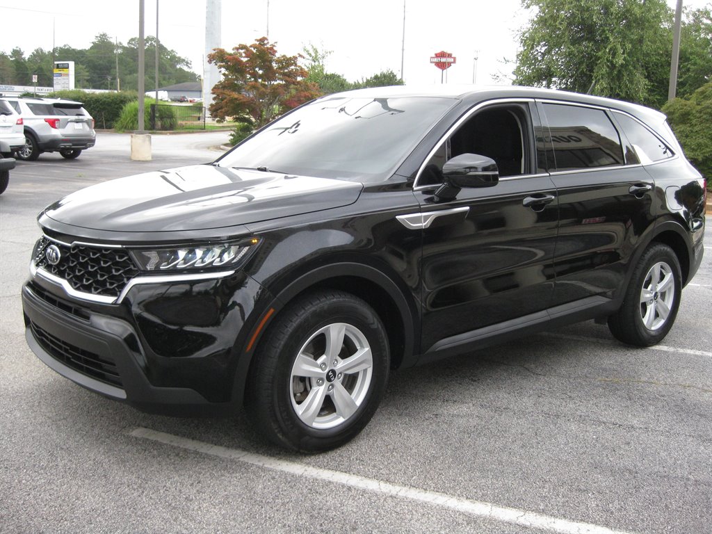 2021 Kia Sorento - $15,450
