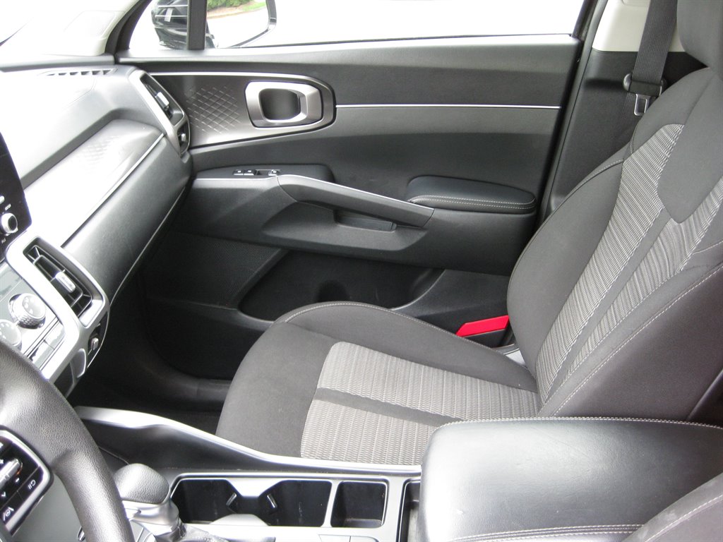 2021 Kia Sorento - $15,450