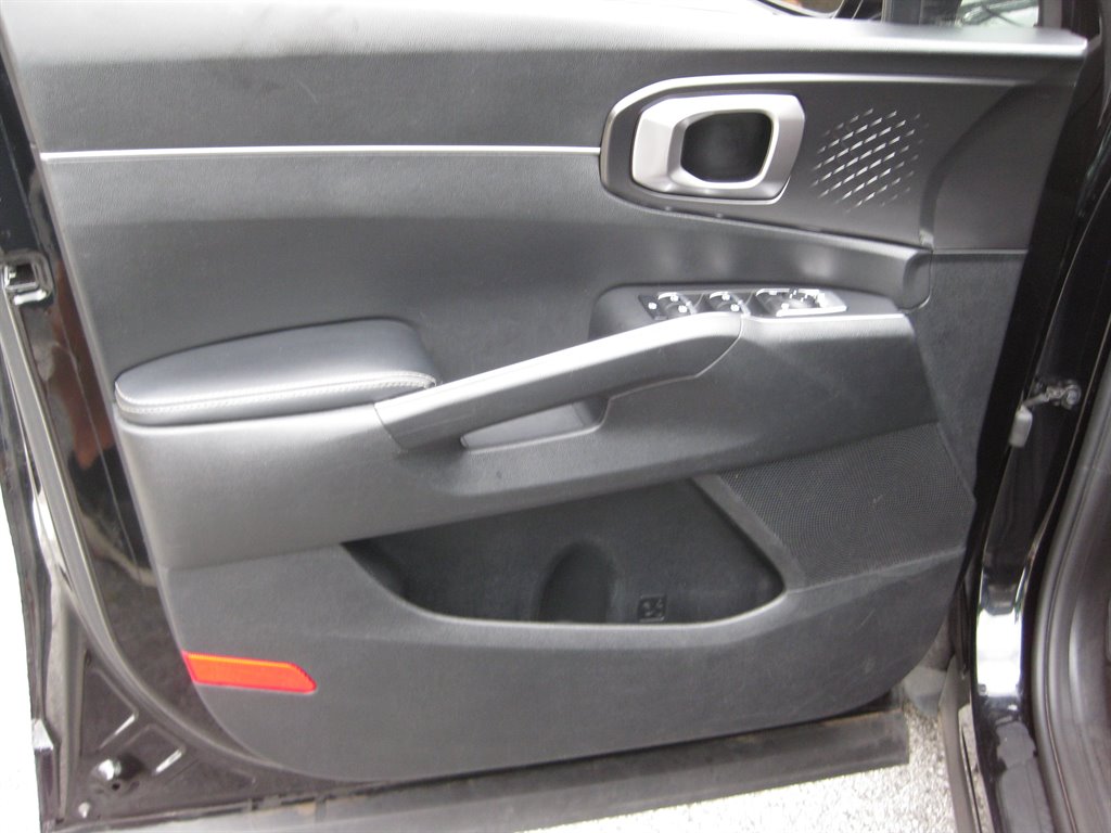 2021 Kia Sorento - $15,450