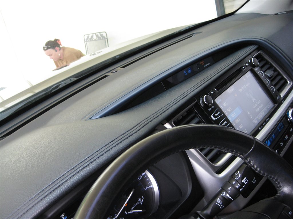 2017 Toyota Highlander - $18,975