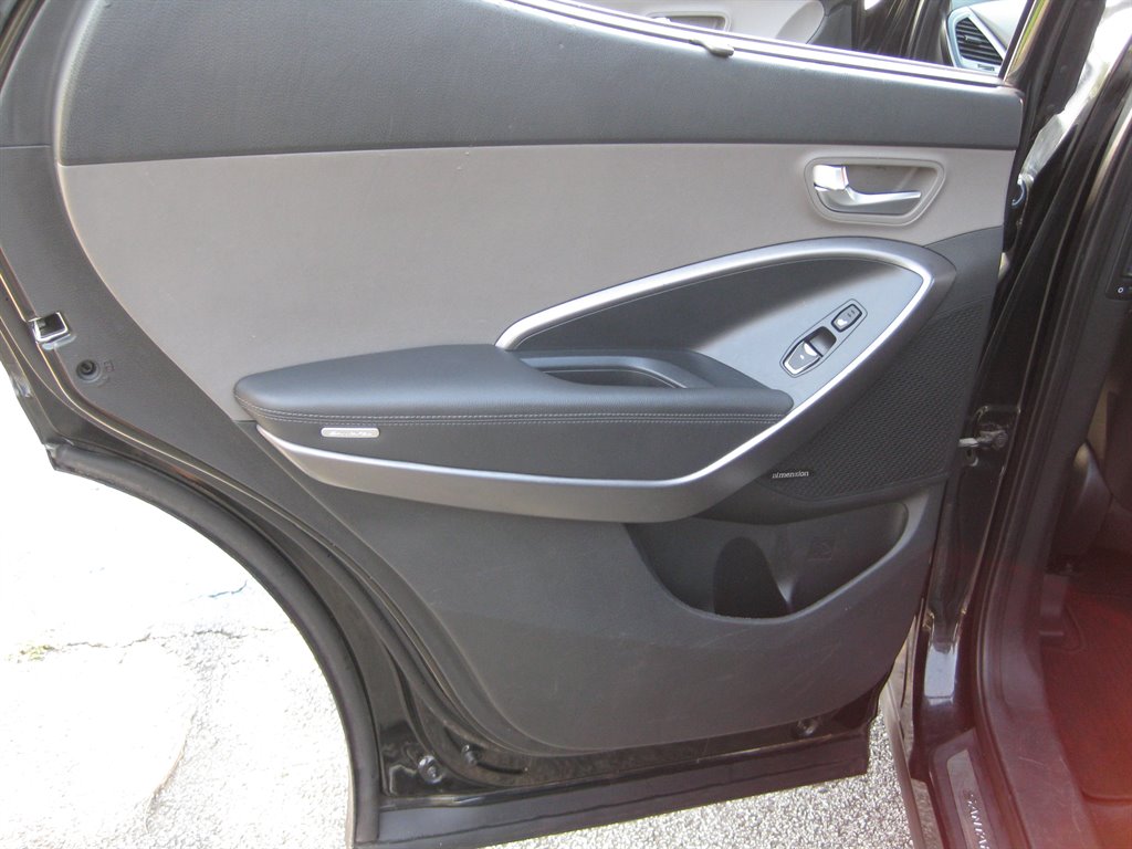 2013 Hyundai Santa FE Sport - $7,950