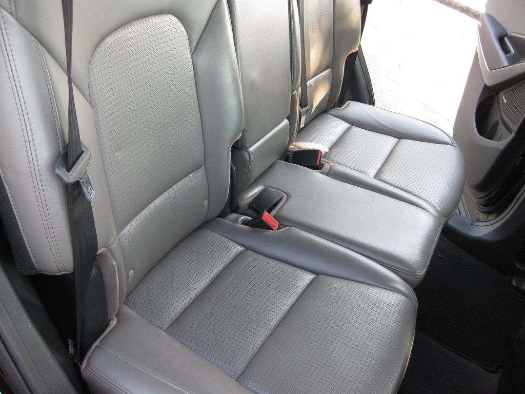 2013 Hyundai Santa FE Sport - $7,950