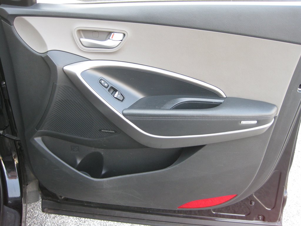 2013 Hyundai Santa FE Sport - $7,950