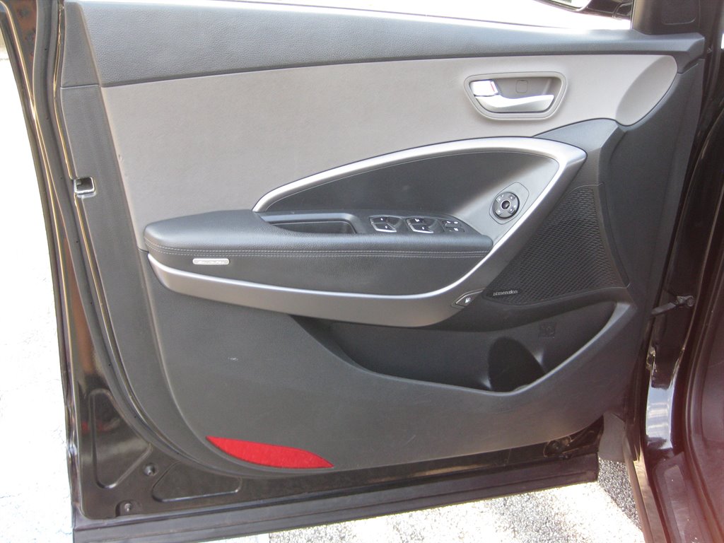 2013 Hyundai Santa FE Sport - $7,950