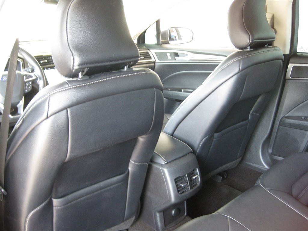 2019 Ford Fusion - $14,750