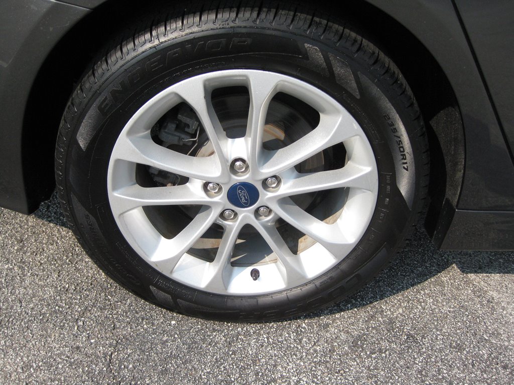 2019 Ford Fusion - $14,750