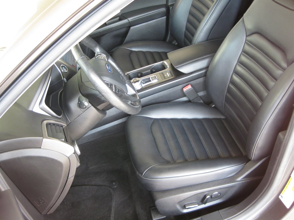 2019 Ford Fusion - $14,750
