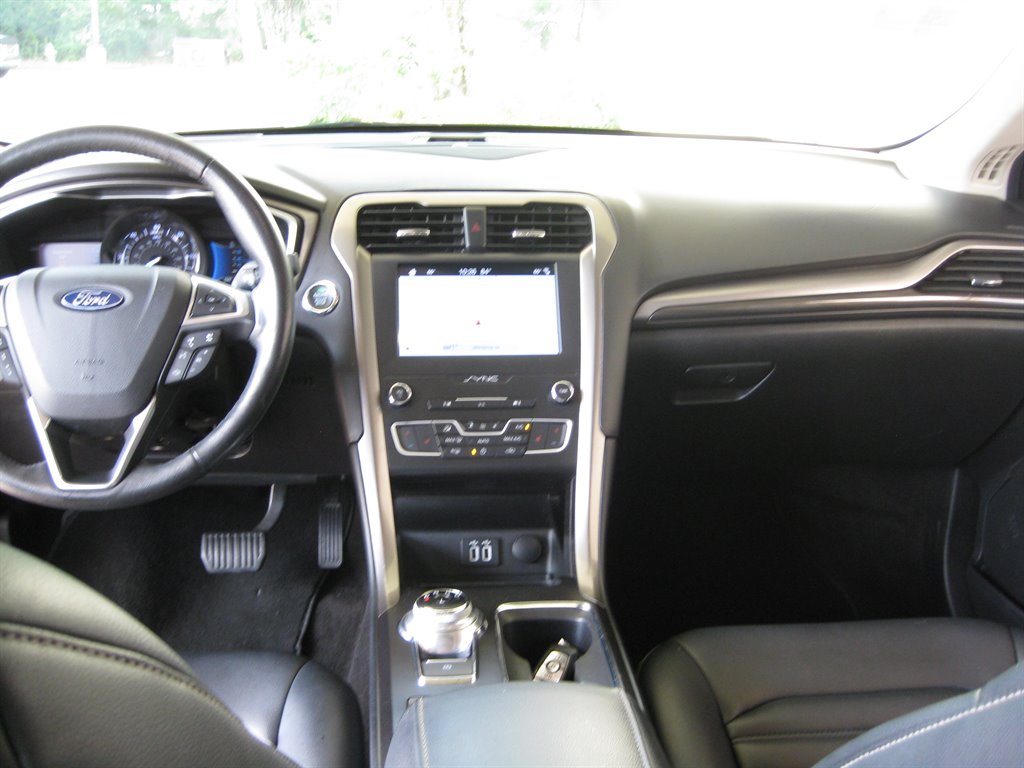 2019 Ford Fusion - $14,750
