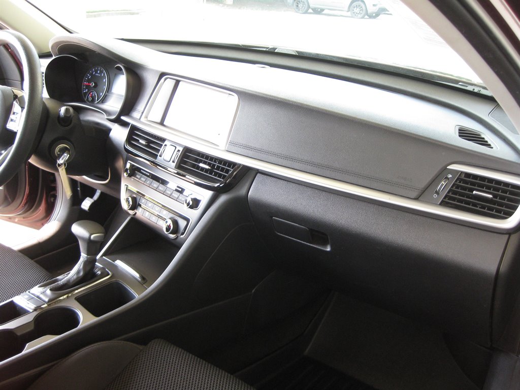 2019 Kia Optima - $9,950