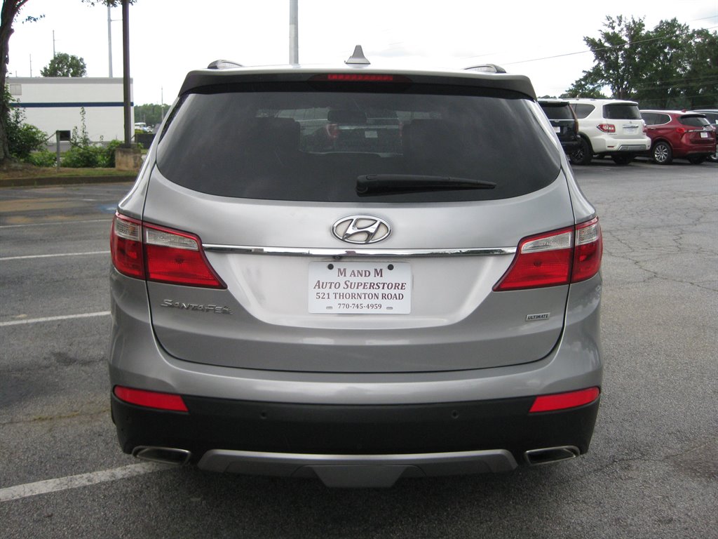 2015 Hyundai Santa FE - $8,950