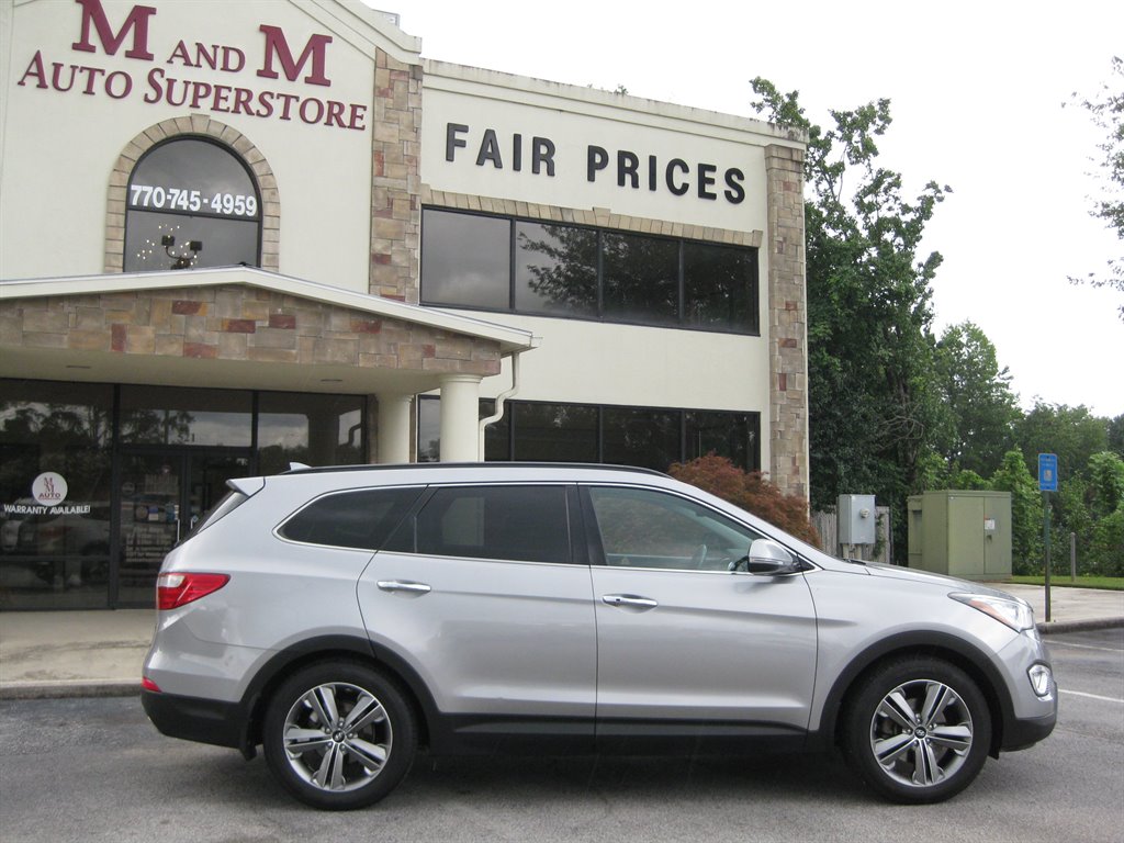 2015 Hyundai Santa FE - $8,950